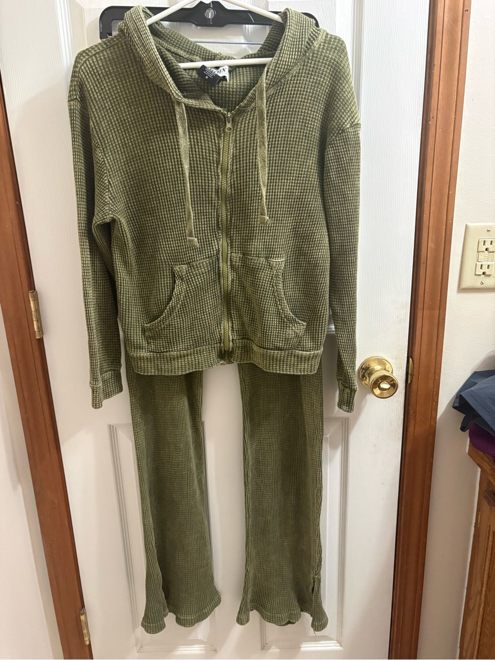 Olive Green Waffle-Knit Wide Leg Lounge Pants